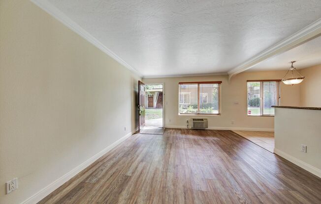 Ground-floor condo in a gated El Cajon community!