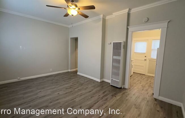 319 W 5th ST