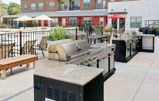 1 bed, 1 bath, 756 sqft, $1,599