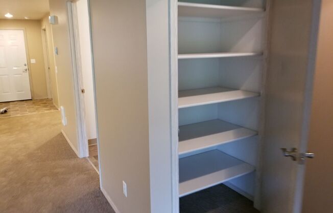 2 beds, 2 baths, 1,240 sqft, $1,940, Unit G33