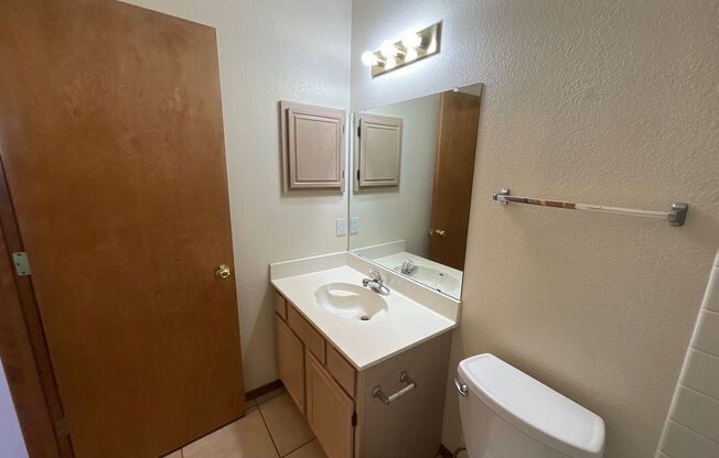 3 beds, 2 baths, $1,750