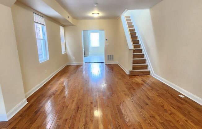Spacious 3 bedroom 2.5 bathroom Town Home in West Baltimore