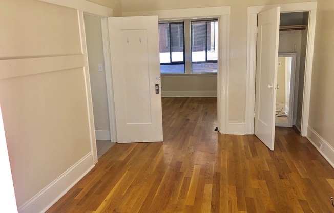 1 bed, 1 bath, 410 sqft, $1,995