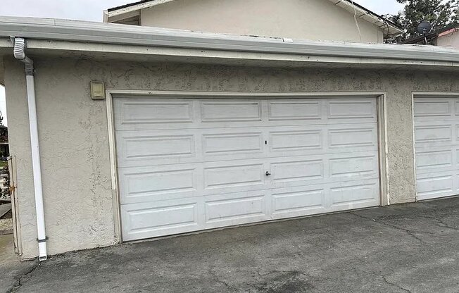 5613 HOFFMAN CT