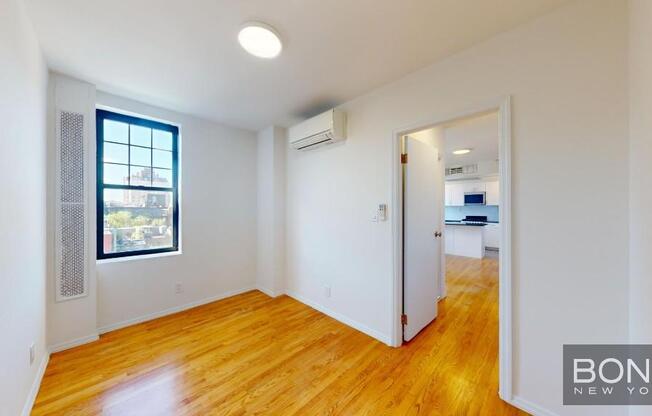 240 WAVERLY PL