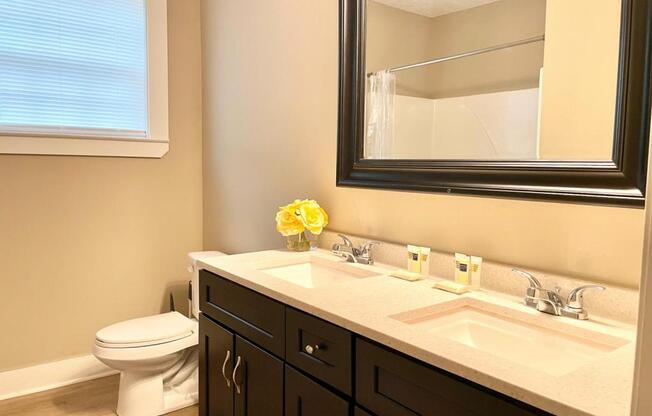 2 beds, 2 baths, 1,240 sqft, $1,950