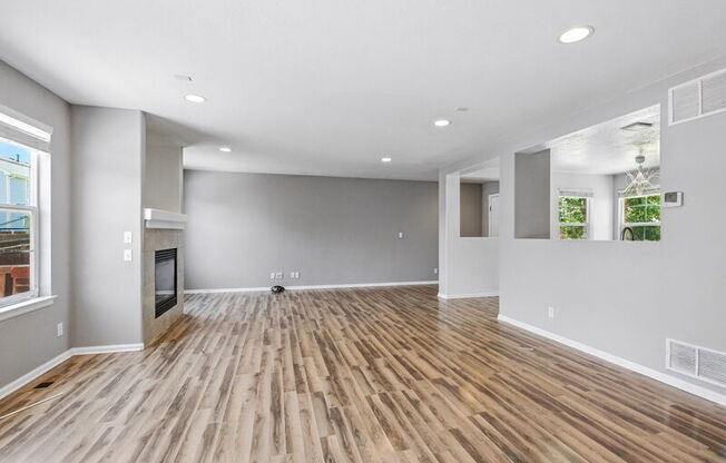 1446 S ENSENADA ST