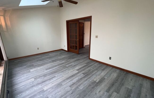 1 bed, 1 bath, $1,495, Unit 712 Apt H