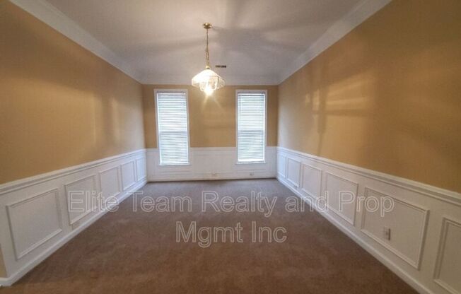 10903 CHASTAIN PARC DR