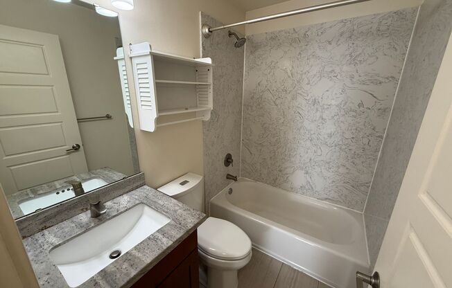 3 beds, 1 bath, 980 sqft, $2,995, Unit R-412