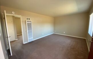 1 bed, 1 bath, 620 sqft, $1,825, Unit E