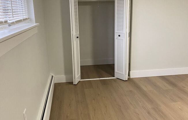 1 bed, 1 bath, $1,695, Unit 305