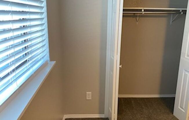 1 bed, 1 bath, 630 sqft, $749, Unit 2723-103