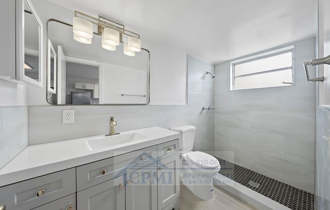 2 beds, 1 bath, 846 sqft, $2,050, Unit G127