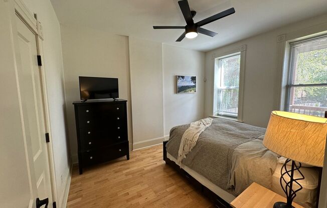 CHARMING DUPLEX - Grove District