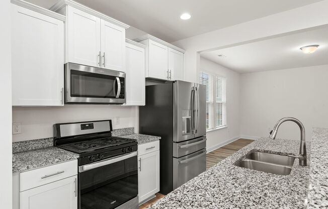 Beautiful End Unit Townhome minutes away from RTP, RDU, and Downtown Durham- Available Now
