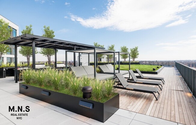 2 beds, 2 baths, $4,680, Unit 320