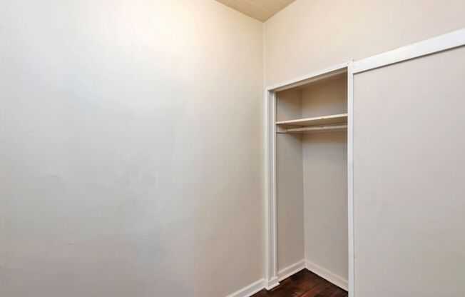 Studio, 1 bath, 450 sqft, $1,295