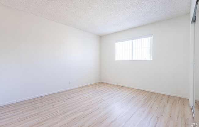 2 beds, 2 baths, 1,000 sqft, $3,295, Unit 109