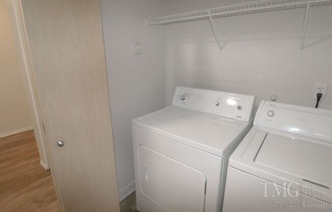 2 beds, 2 baths, 1,004 sqft, $1,495, Unit A7