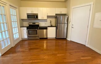 1 bed, 1 bath, 560 sqft, $1,350, Unit 2F