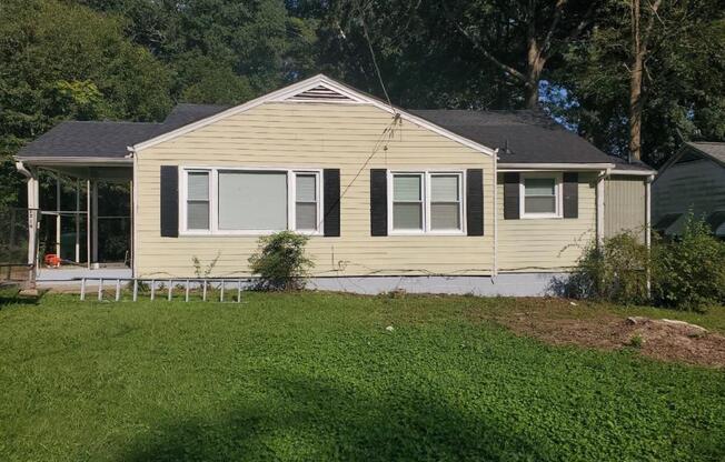 2214 BROWNS ML RD SE