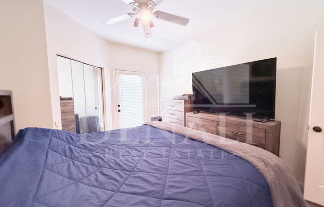 2 beds, 2 baths, 1,076 sqft, $1,950, Unit Unit 160
