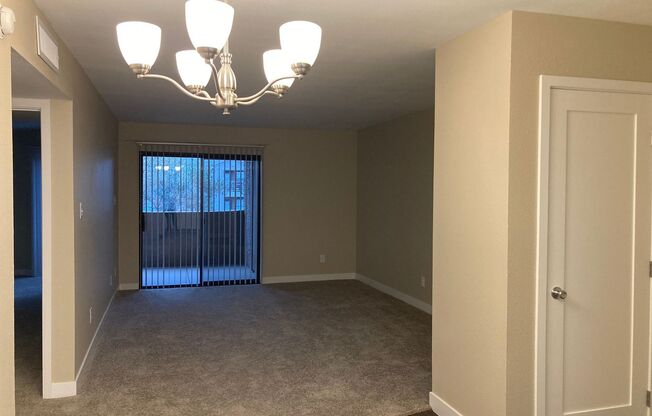 2 beds, 2 baths, 900 sqft, $1,750, Unit 224