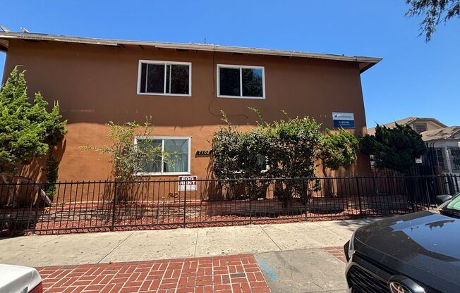 7102 Malabar St