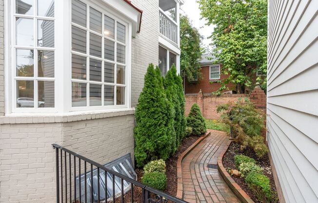 Alexandria/Old Town - 504 S Pitt Street - $12,500.00