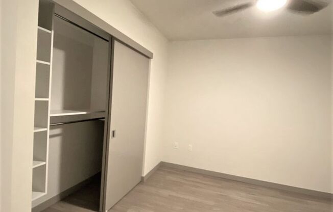1 bed, 1 bath, 719 sqft, $1,695, Unit 406