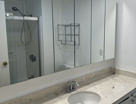 1 bed, 1 bath, 762 sqft, $2,495, Unit 2607