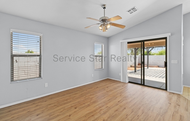 14763 N 149 DR