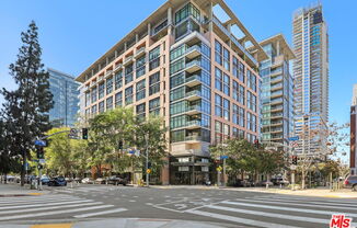 1111 S Grand Ave