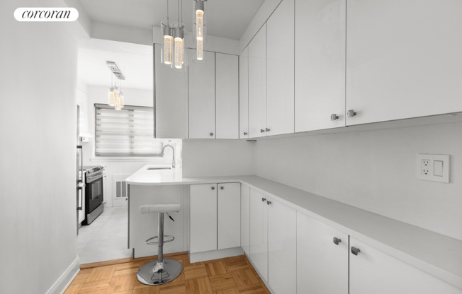 1 bed, 1 bath, 850 sqft, $5,100, Unit 7E