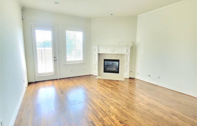 809 SNOWSHILL TRL