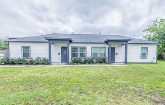 8119 AUTUMN LN