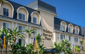 Welcome to Wilshire Harvard Plaza