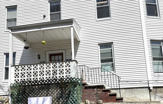 170 POPLAR