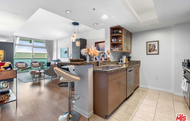 1 bed, 1 bath, 859 sqft, $4,250, Unit 621