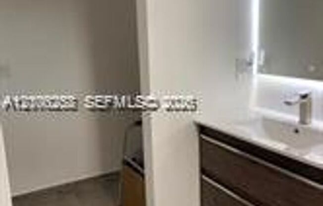 2 beds, 2 baths, $6,500, Unit # 1507
