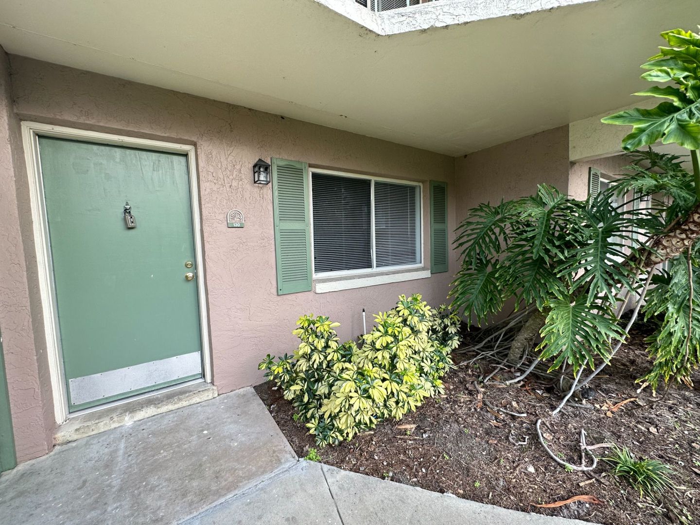 Charming 1-Bedroom Condo in Altamonte Springs with New Flooring