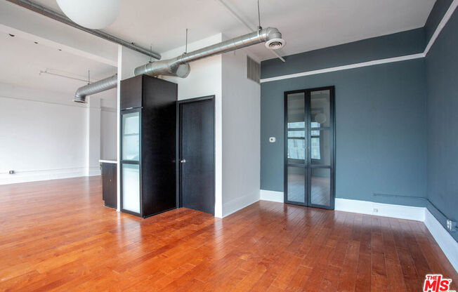 Studio, 1 bath, 760 sqft, $2,250, Unit 714