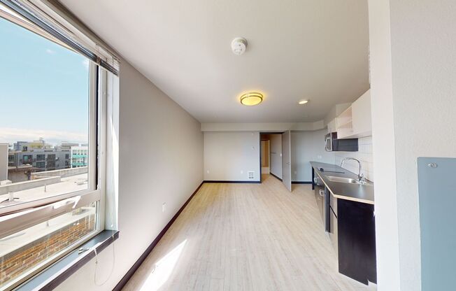 Studio, 1 bath, 272 sqft, $1,095, Unit 210