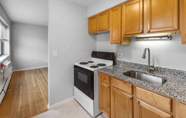 Studio, 1 bath, 360 sqft, $1,495, Unit 408