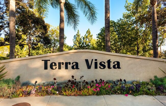 Upgraded Rancho Penasquitos 2 Bedroom at Terra Vista! Available for immediate occupancy!
