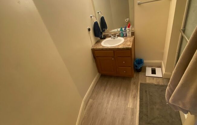 3 beds, 2.5 baths, $1,795