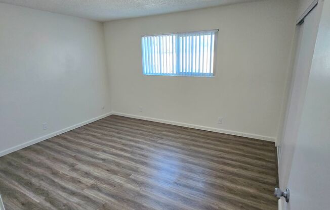 1 bed, 1 bath, 450 sqft, $1,750, Unit 55-30A