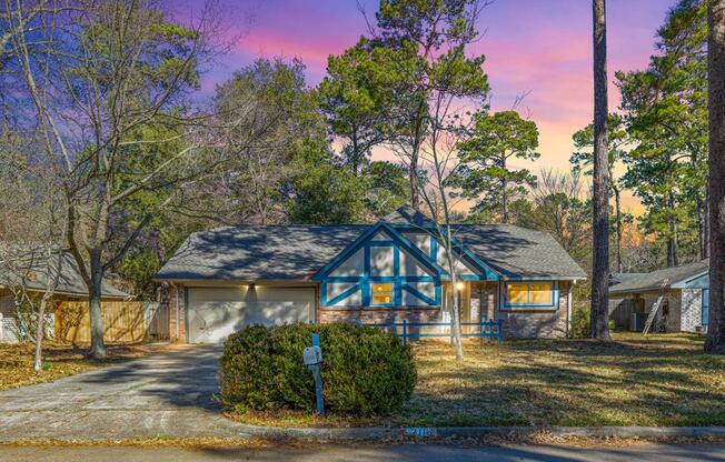 2115 OAK SHRS DR