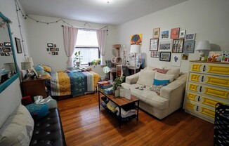 433 A BROADWAY